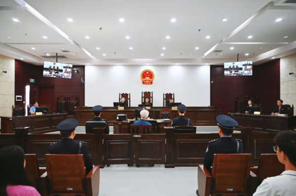融凯配资 受贿1748万余元, 毕路佳一审被判十年九个月